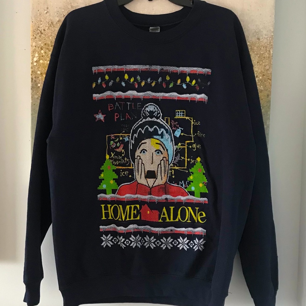Gildan Home Alone Christmas Sweater (NWT)